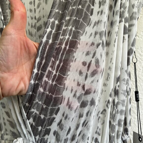 L.I.F.E. by Love Is For Eternity White & Gray Chiffon maxi Dress Sz Medium NWT - Picture 8 of 12